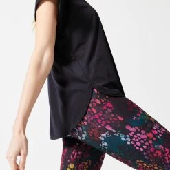 Los T-shirt Voor Cardiofitness Dames Lasercut 12 Los T-shirt Voor Cardiofitness Dames Lasercut -Kleding Verkoop los t shirt voor cardiofitness dames lasercut zwart 4